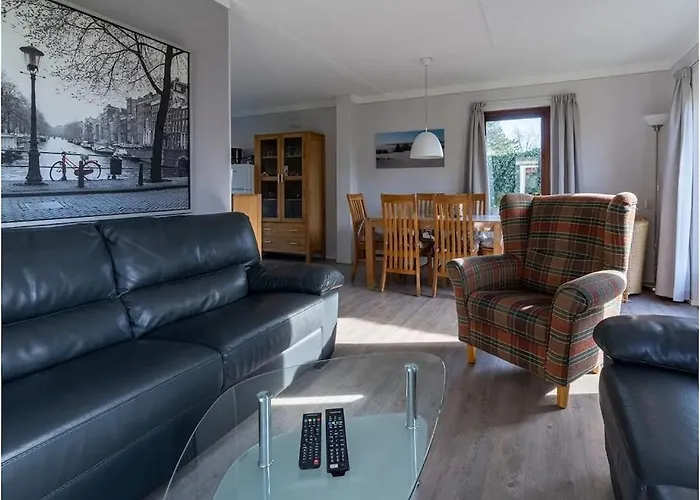 One-bedroom Дом отдыха *